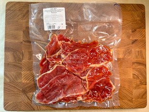 Кукурузные шарики со вкусом краба: Мясо Чипсы свиные 